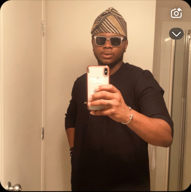 Femi Selfie